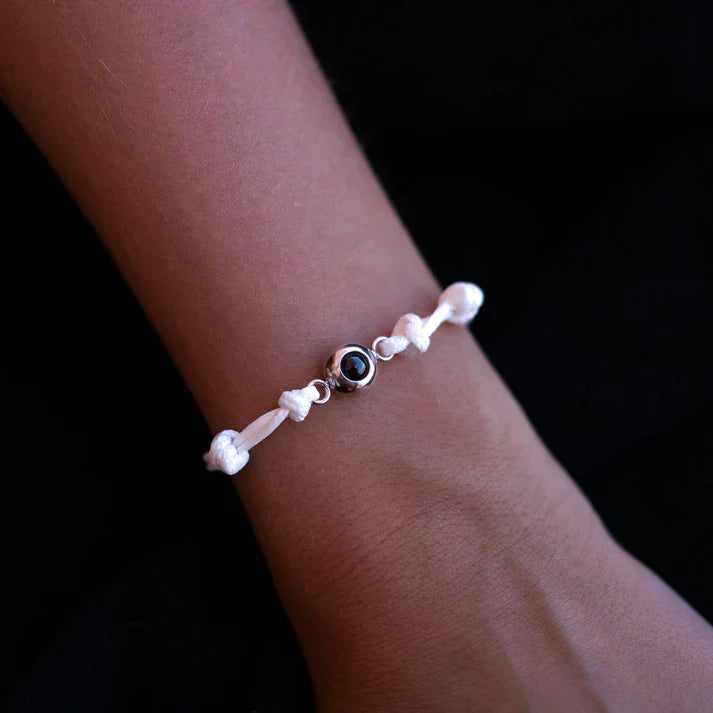 Valokuvarannekoru omalla valokuvallasi