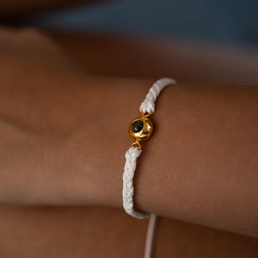 Valokuvarannekoru omalla valokuvallasi